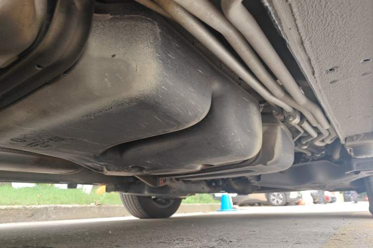 Used Mercedes-Benz Vito 2021 2.0T Business Version 7 Seats Chassis Rear Left