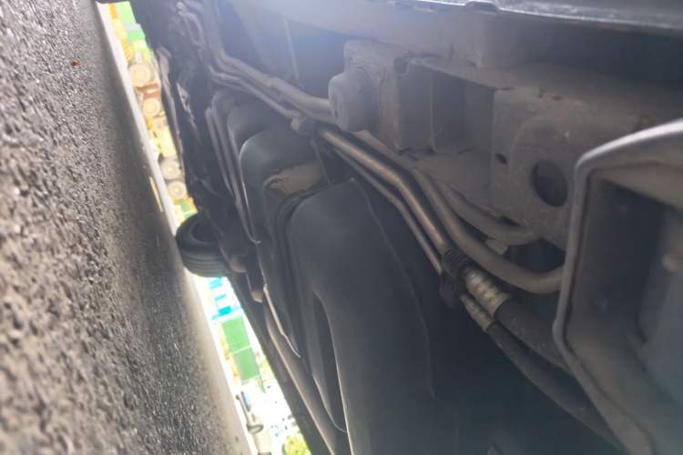 Used Mercedes-Benz Vito 2021 2.0T Elite Version 7 Seats Chassis Rear Left