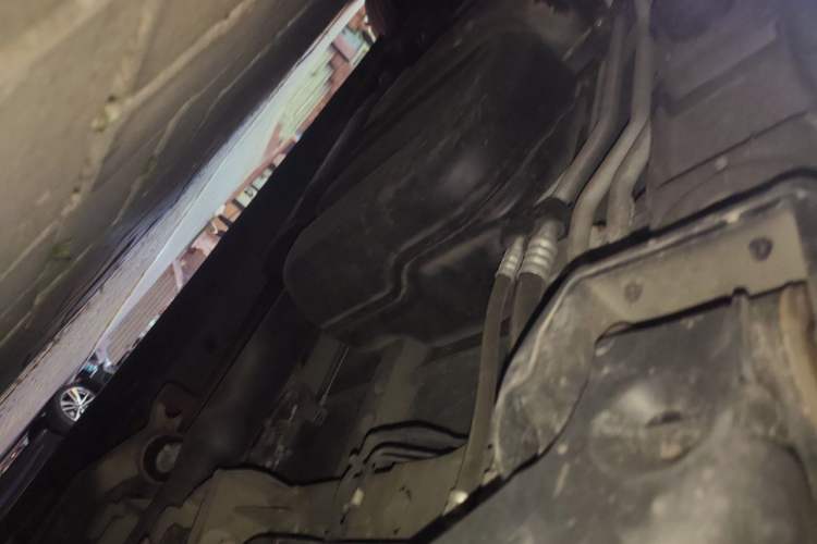 Used Mercedes-Benz Vito 2021 2.0T Business Version 7 Seats Chassis Rear Left