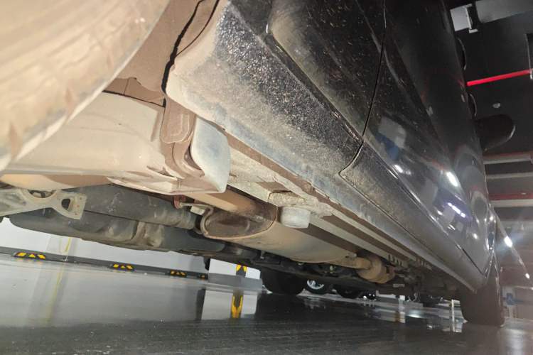 Used Mercedes-Benz Vito 2021 2.0T Business Version 8 Seats Chassis Rear Right
