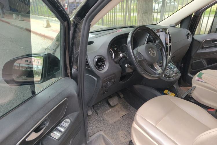 Used Mercedes-Benz Vito 2021 2.0T Business Version 7 Seats Driver Seat