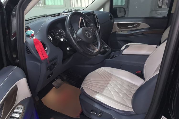 Used Mercedes-Benz Vito 2021 2.0T Business Version 7 Seats Driver Seat