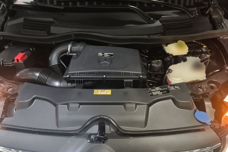 Used Mercedes-Benz Vito 2021 2.0T Elite Version 7 Seats Engine Bay