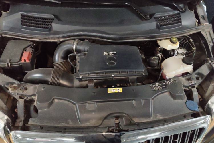 Used Mercedes-Benz Vito 2021 2.0T Business Version 7 Seats Engine Bay