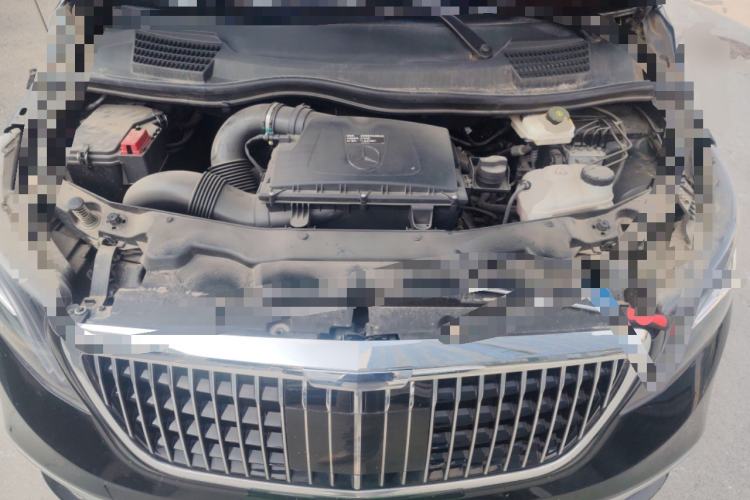Used Mercedes-Benz Vito 2021 2.0T Elite Version 7 Seats Engine Bay