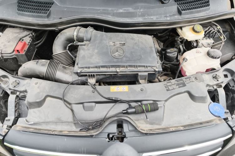 Used Mercedes-Benz Vito 2021 2.0T Elite Version 7 Seats Engine Bay
