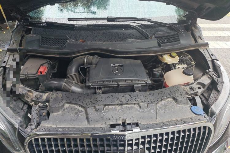 Used Mercedes-Benz Vito 2021 2.0T Business Version 7 Seats Engine Bay