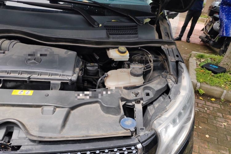 Used Mercedes-Benz Vito 2021 2.0T Business Version 7 Seats Engine Bay Left