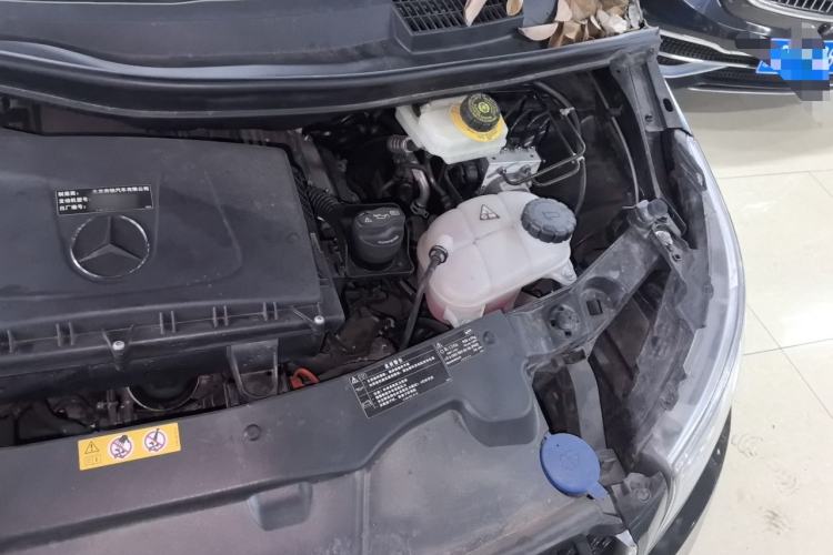 Used Mercedes-Benz Vito 2021 2.0T Business Version 7 Seats Engine Bay Left