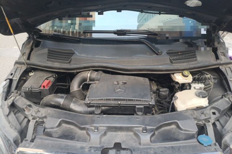 Used Mercedes-Benz Vito 2021 2.0T Elite Version 7 Seats Engine Bay