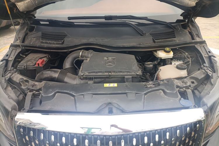 Used Mercedes-Benz Vito 2021 2.0T Business Version 7 Seats Engine Bay