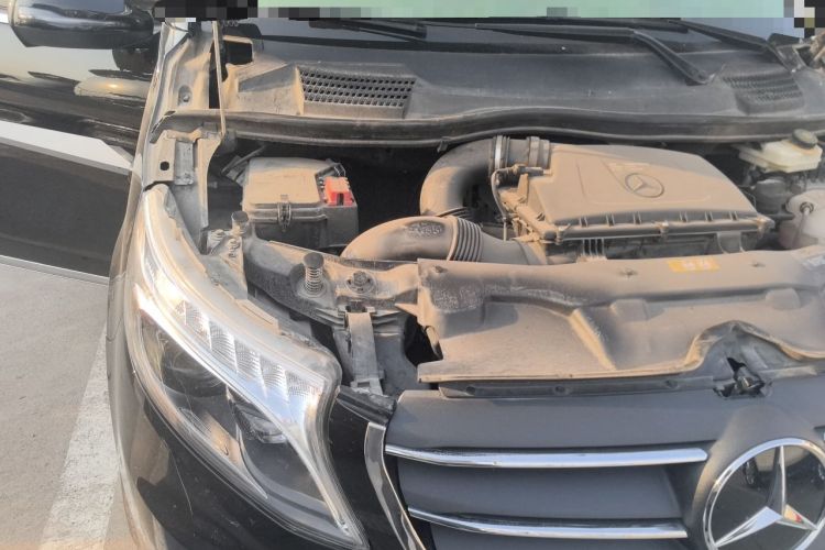 Used Mercedes-Benz Vito 2021 2.0T Business Version 7 Seats Engine Bay Right