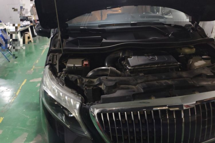 Used Mercedes-Benz Vito 2021 2.0T Business Version 7 Seats Engine Bay Right