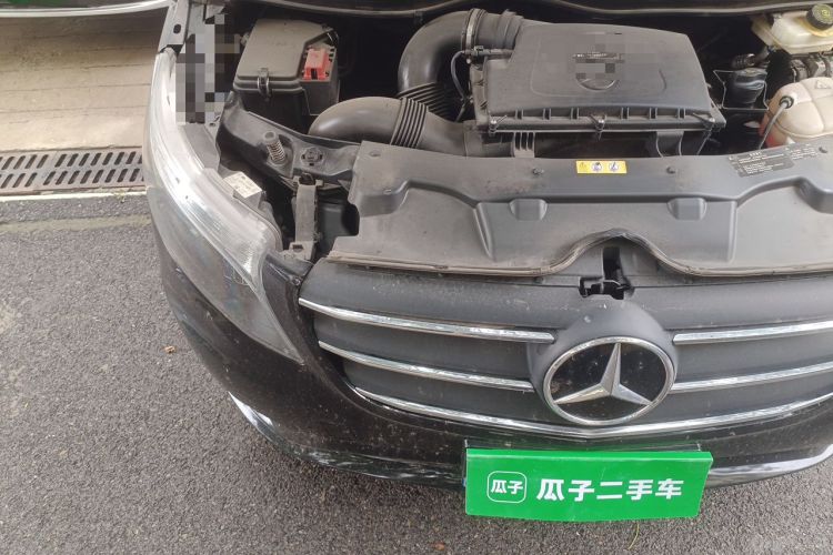 Used Mercedes-Benz Vito 2021 2.0T Elite Version 7 Seats Engine Bay Right