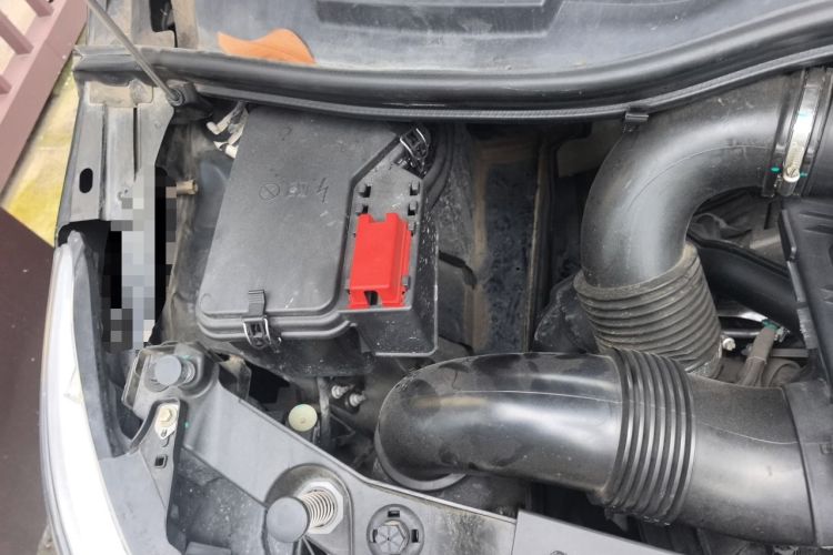Used Mercedes-Benz Vito  Engine Bay Right