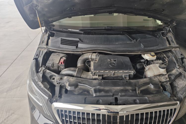 Used Mercedes-Benz Vito 2021 2.0T Business Version 7 Seats Engine Bay Right
