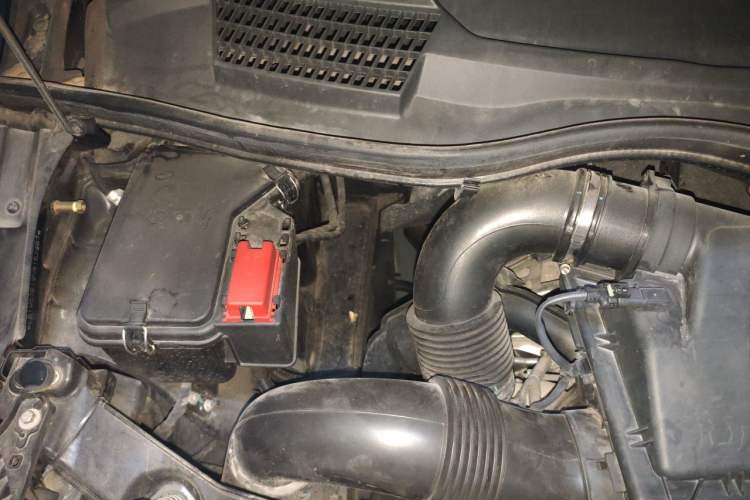 Used Mercedes-Benz Vito 2021 2.0T Business Version 7 Seats Engine Bay Right
