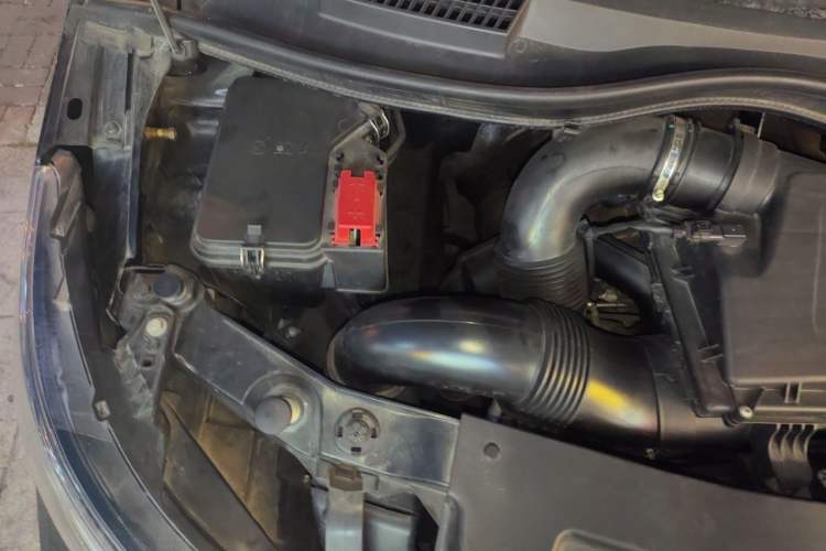 Used Mercedes-Benz Vito 2021 2.0T Business Version 7 Seats Engine Bay Right