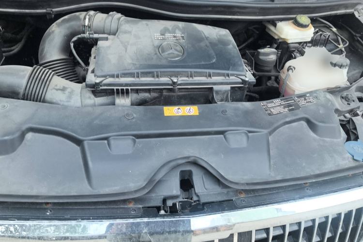 Used Mercedes-Benz Vito 2021 2.0T Business Version 7 Seats Engine Bay
