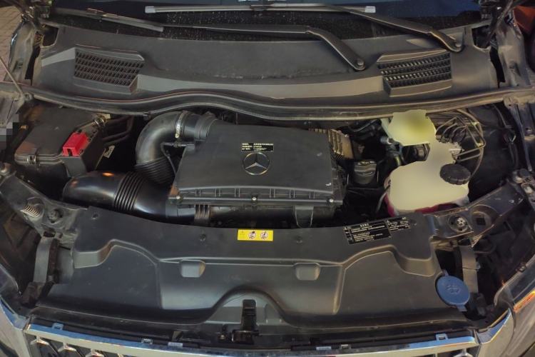 Used Mercedes-Benz Vito 2021 2.0T Business Version 7 Seats Engine Bay