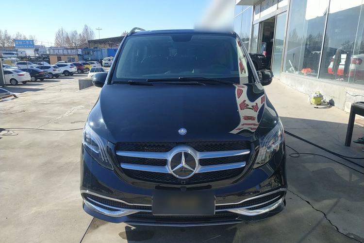 Used Mercedes-Benz Vito 2021 2.0T Elite Version 7 Seats Exterior 1