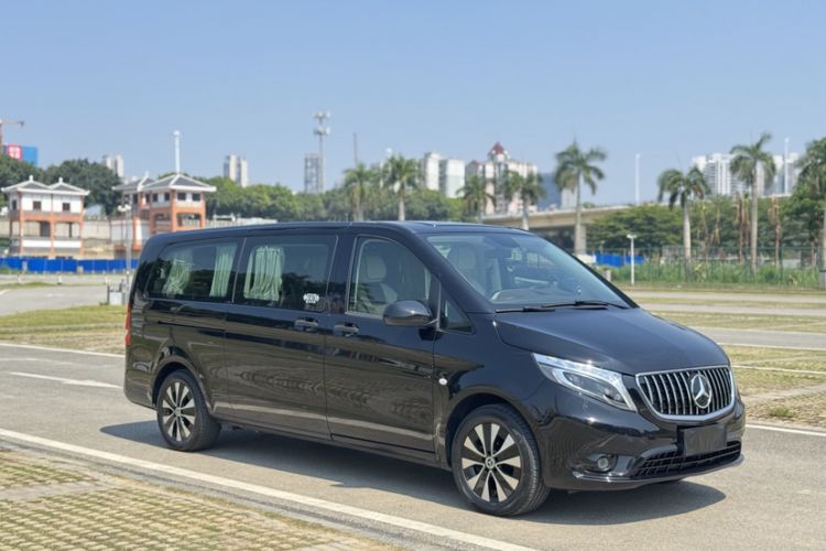 Used Mercedes-Benz Vito 2021 2.0T Elite Version 7 Seats Exterior 1