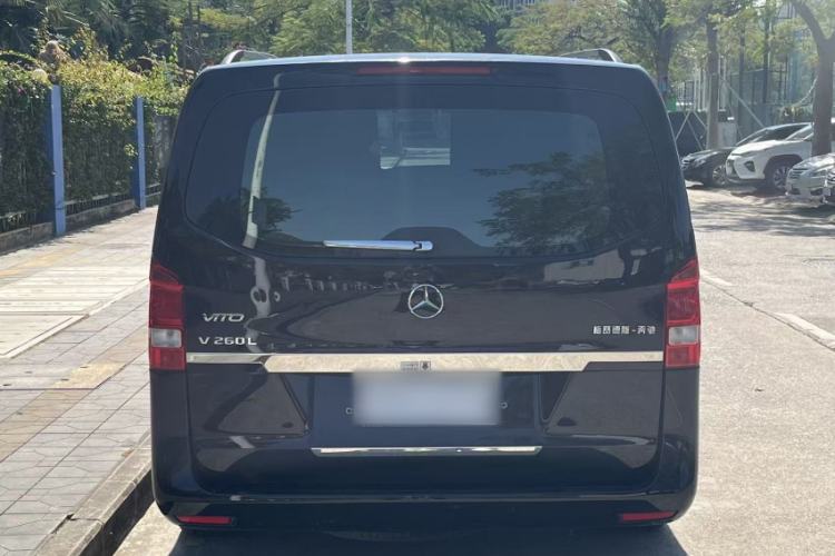 Used Mercedes-Benz Vito 2021 2.0T Elite Version 7 Seats Exterior 10