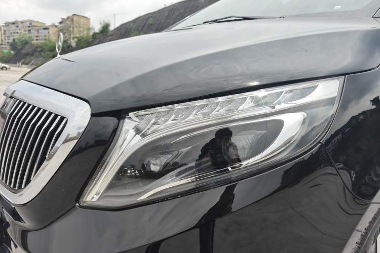 Used Mercedes-Benz Vito 2021 2.0T Business Version 7 Seats Exterior 2