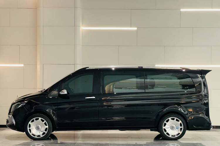 Used Mercedes-Benz Vito 2021 2.0T Elite Version 7 Seats Exterior 3