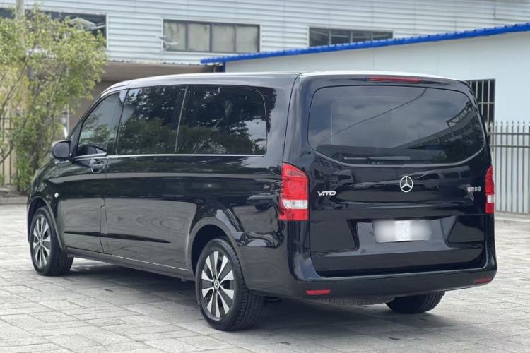 Used Mercedes-Benz Vito 2021 2.0T Elite Version 7 Seats Exterior 4
