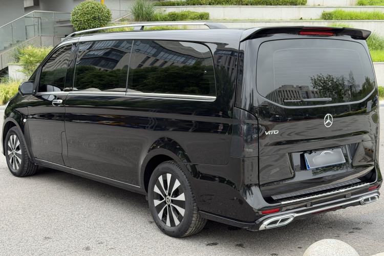 Used Mercedes-Benz Vito 2021 2.0T Elite Version 7 Seats Exterior 5