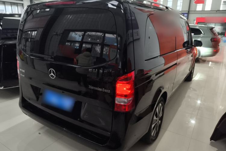 Used Mercedes-Benz Vito 2021 2.0T Elite Version 7 Seats Exterior 5