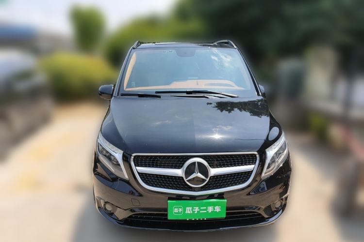 Used Mercedes-Benz Vito 2021 2.0T Elite Version 7 Seats Front