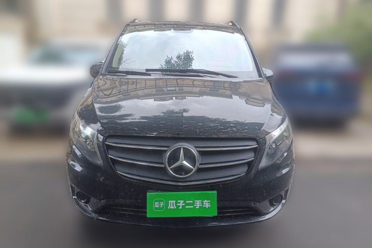 Used Mercedes-Benz Vito 2021 2.0T Elite Version 7 Seats Front