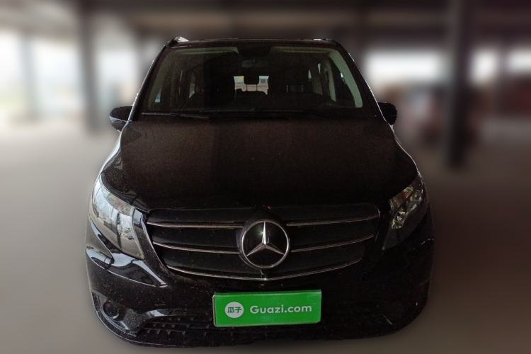 Used Mercedes-Benz Vito 2021 2.0T Elite Version 7 Seats Front