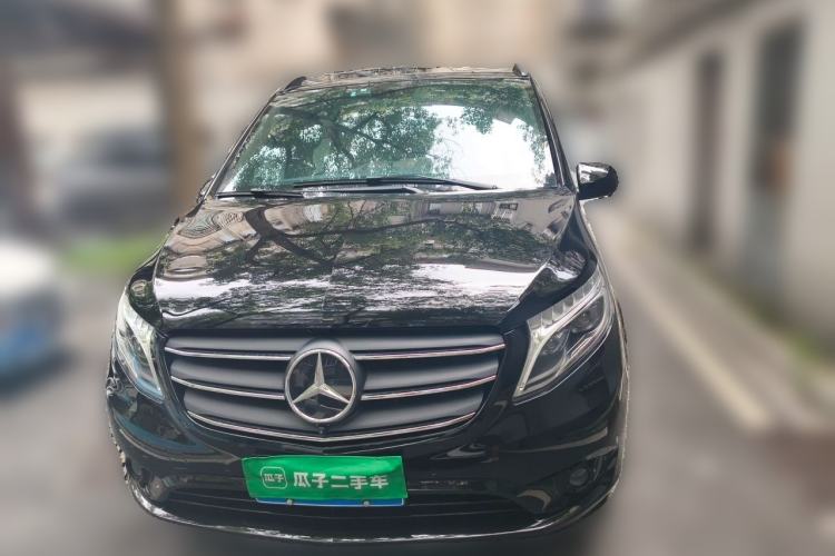 Used Mercedes-Benz Vito 2021 2.0T Elite Version 7 Seats Front