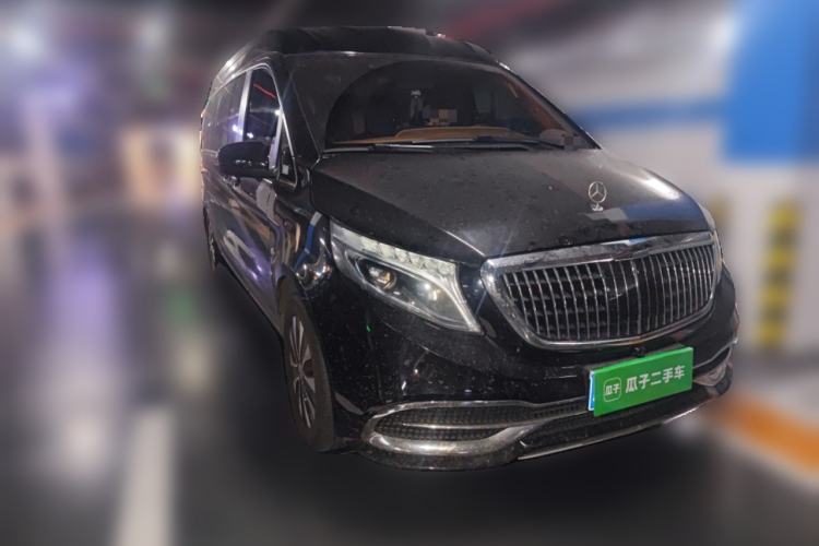 Used Mercedes-Benz Vito 2021 2.0T Business Version 8 Seats Front Right 45 Deg