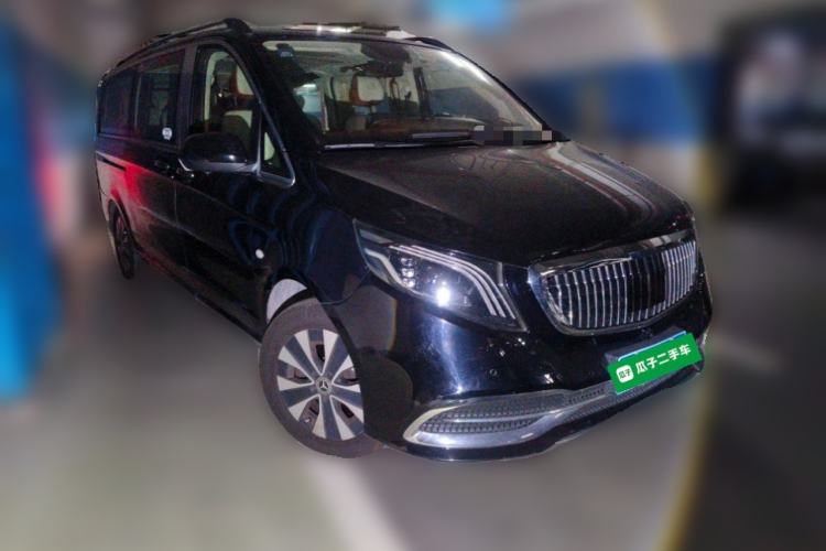 Used Mercedes-Benz Vito 2021 2.0T Business Version 7 Seats Front Right 45 Deg
