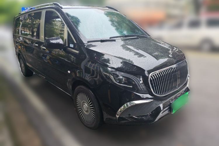 Used Mercedes-Benz Vito 2021 2.0T Business Version 7 Seats Front Right 45 Deg