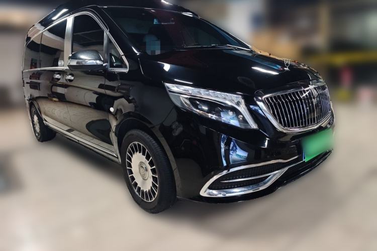 Used Mercedes-Benz Vito  Front Right 45 Deg