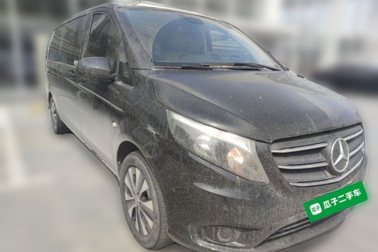 Used Mercedes-Benz Vito 2021 2.0T Business Version 7 Seats Front Right 45 Deg