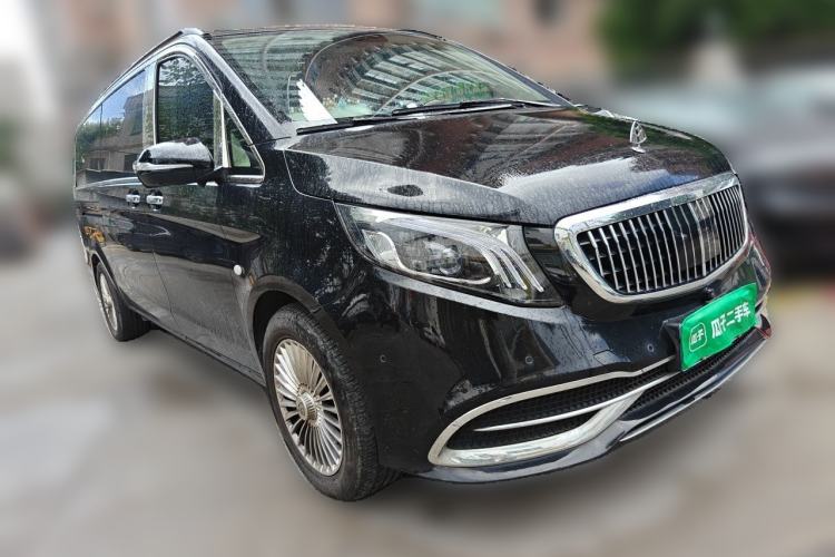 Used Mercedes-Benz Vito 2021 2.0T Business Version 7 Seats Front Right 45 Deg
