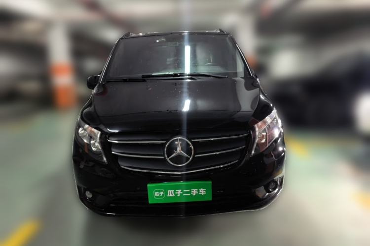 Used Mercedes-Benz Vito 2021 2.0T Elite Version 7 Seats Front
