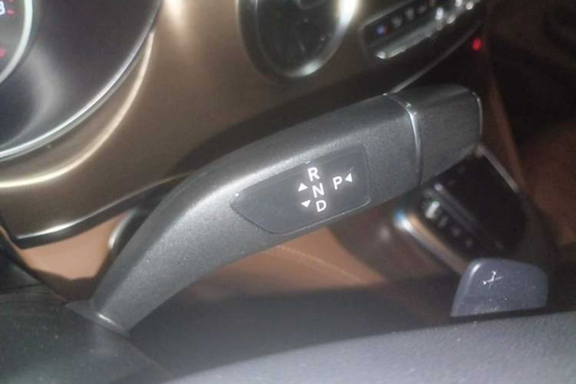Used Mercedes-Benz Vito  Gear Lever