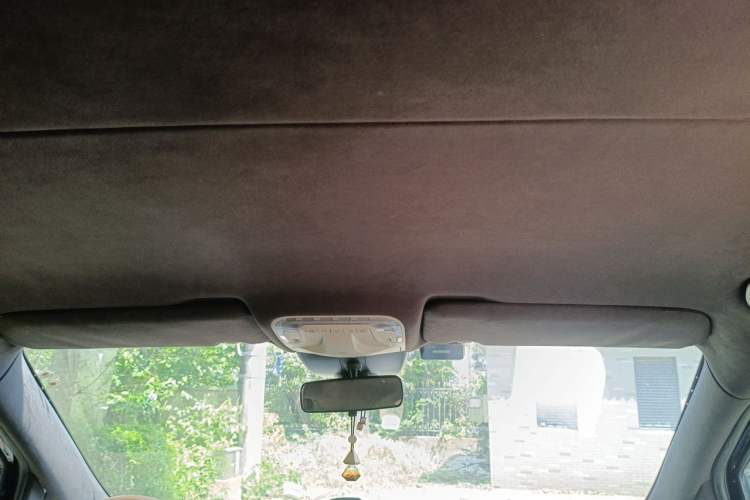 Used Mercedes-Benz Vito 2021 2.0T Elite Version 7 Seats Headliner