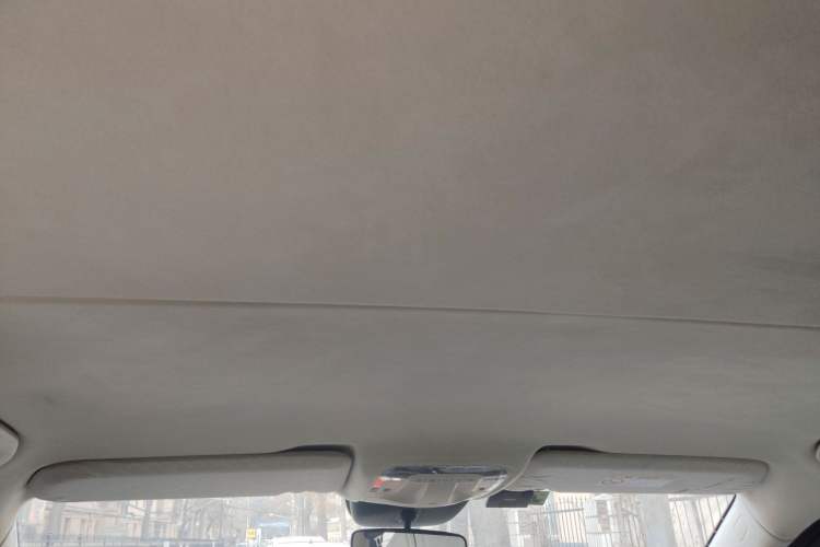 Used Mercedes-Benz Vito 2021 2.0T Business Version 7 Seats Headliner