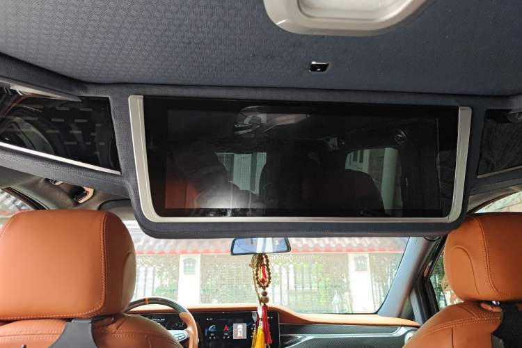 Used Mercedes-Benz Vito 2021 2.0T Elite Version 7 Seats Headliner