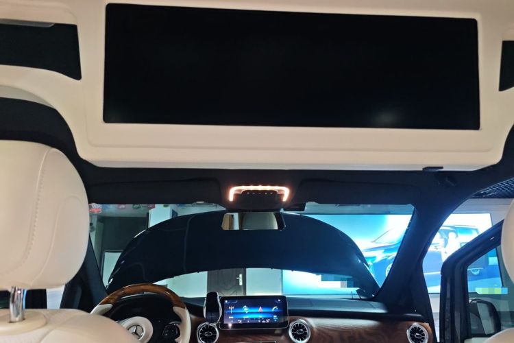 Used Mercedes-Benz Vito  Headliner