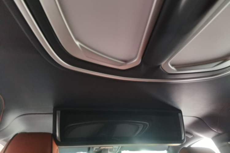 Used Mercedes-Benz Vito 2021 2.0T Business Version 7 Seats Headliner