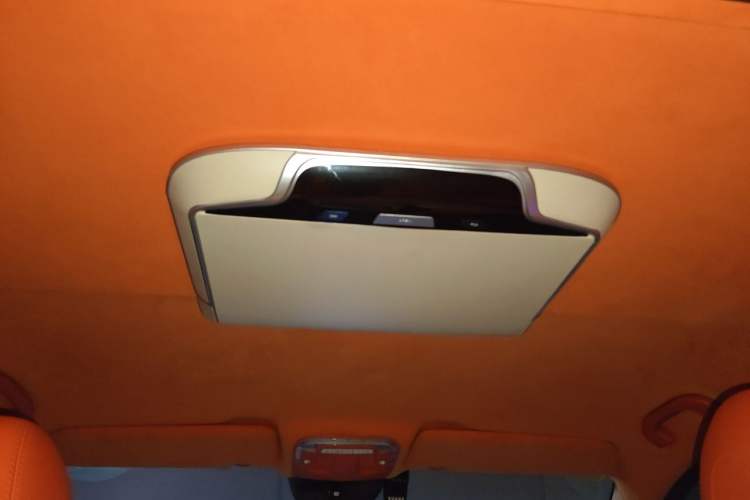 Used Mercedes-Benz Vito 2021 2.0T Business Version 7 Seats Headliner